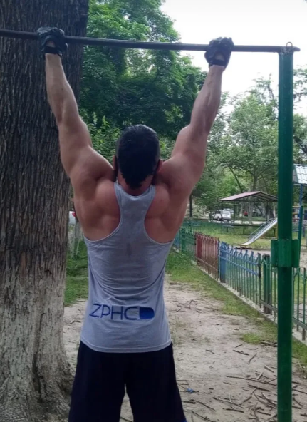 ZPHC Tank Tops and SleevelessApparel